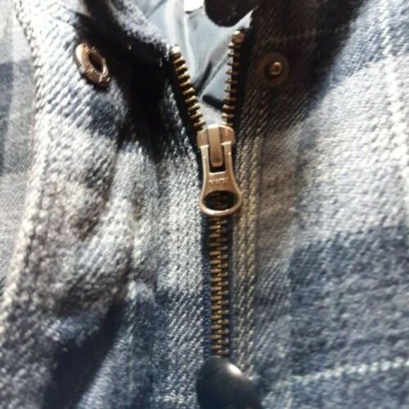 Sonoma Womens Sz XL Plaid Blue Gray Zip Button Up Vest Quilted Lining - Picture 3 of 5